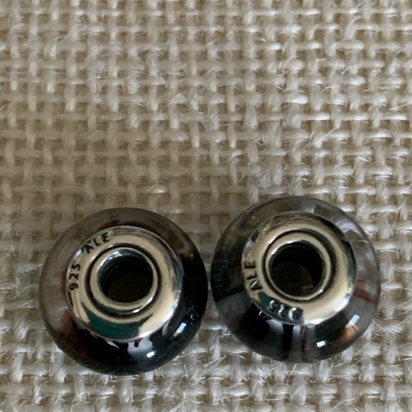 Pandora Murano Glass Charms in black and white - Picture 5 of 7